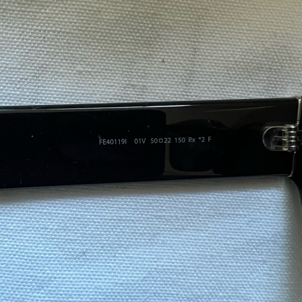 Fendi Black Rectangular Sunglasses - image 4